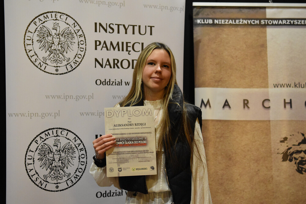 Finał XIII edycji konkursu historyczno-literackiego zorganizowanego w 100. rocznicę objęcia części Górnego Śląska przez Rzeczpospolitą. Fot. Krzysztof Łojko/IPN