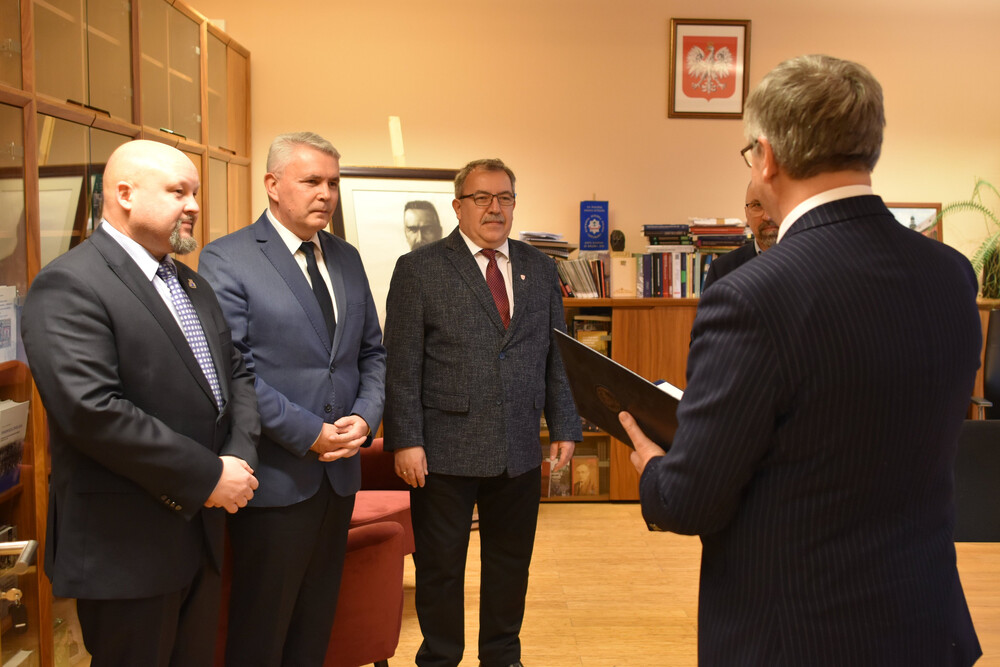 Grzegorz Kamiński uhonorowany nagrodą im. Grażyny Langowskiej przez Oddział IPN w Katowicach. Fot. Krzysztof Łojko/IPN