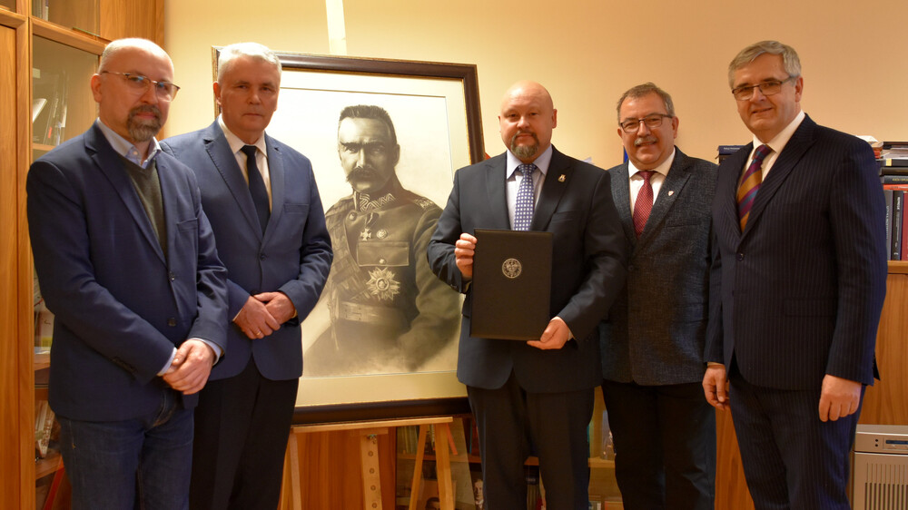 Grzegorz Kamiński uhonorowany nagrodą im. Grażyny Langowskiej przez Oddział IPN w Katowicach. Fot. Krzysztof Łojko/IPN