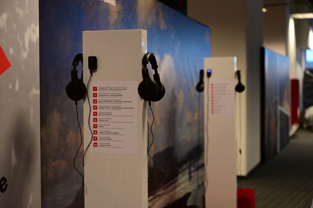 Oddział IPN w Katowicach podczas pierwszego dnia Kongresu Pamięci Narodowej. 13 kwietnia 2023 r. Fot.: K. Łojko