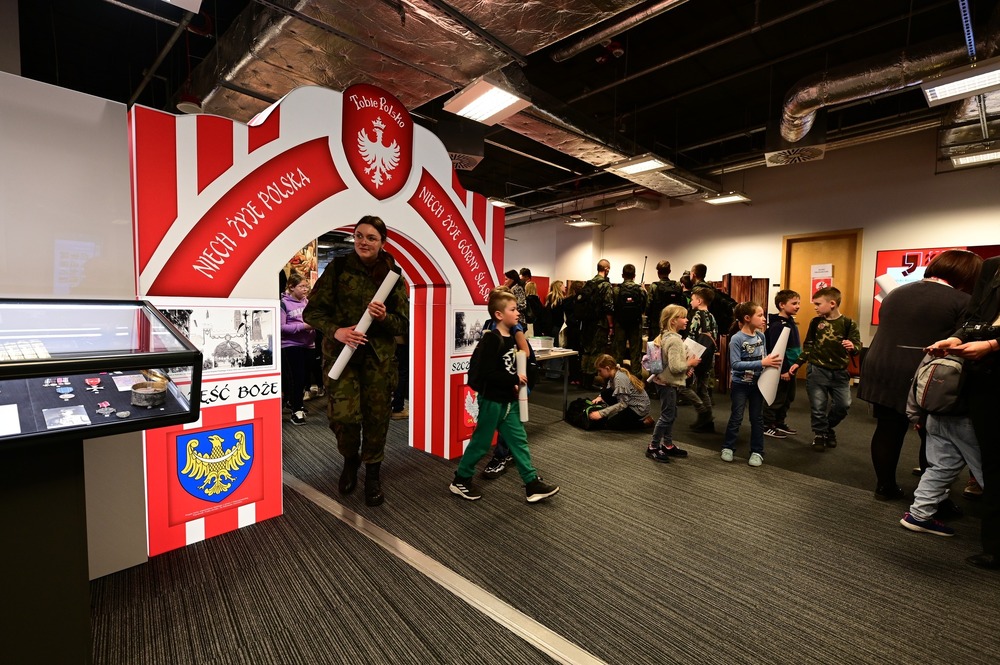 Oddział IPN w Katowicach podczas drugiego dnia Kongresu Pamięci Narodowej. Fot.: IPN K. Łojko