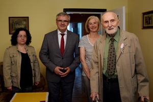 Wręczenie Krzyża Wolności i Solidarności Włodzimierzowi Paźniewskiemu. Fot.: IPN