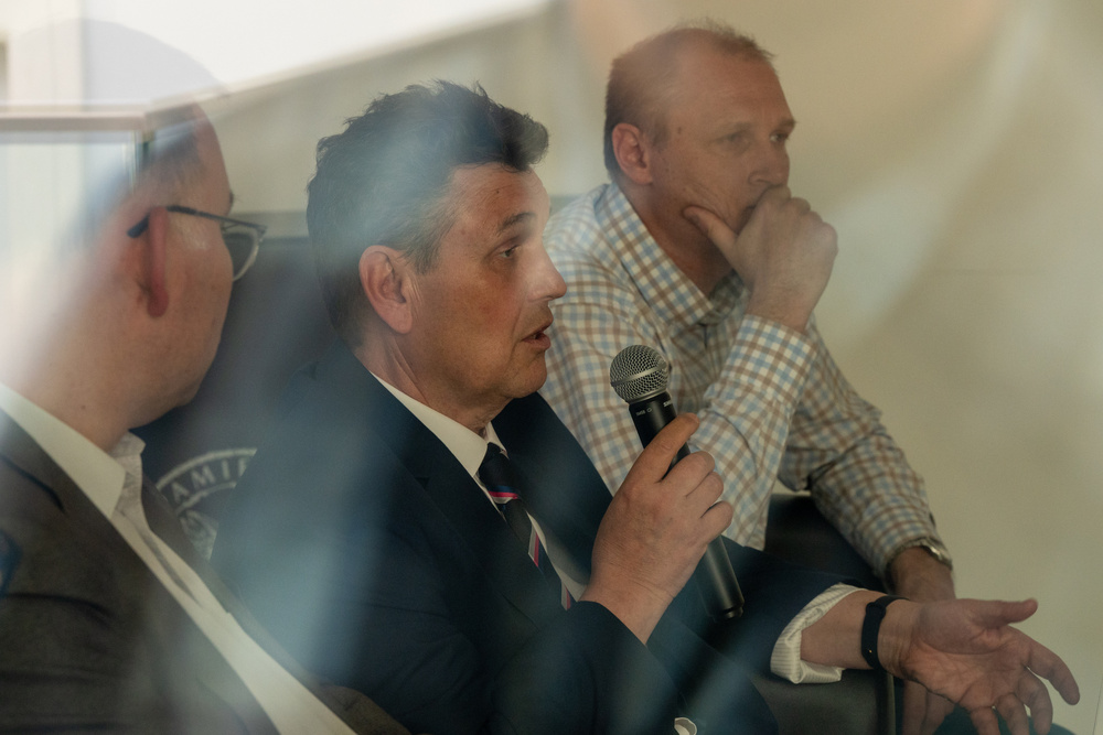 Dyskusja wokół książki dr. hab. Adama Dziuby „»Nowa linia« na czasy po odwilży (1957–1961)“. Fot. Krzysztof Łojko/IPN