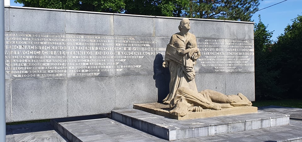 79. rocznica egzekucji 36 mieszkańców Żywocic i sąsiednich wiosek przez niemieckich okupantów – Żywocice (Czechy), 5 sierpnia 2023