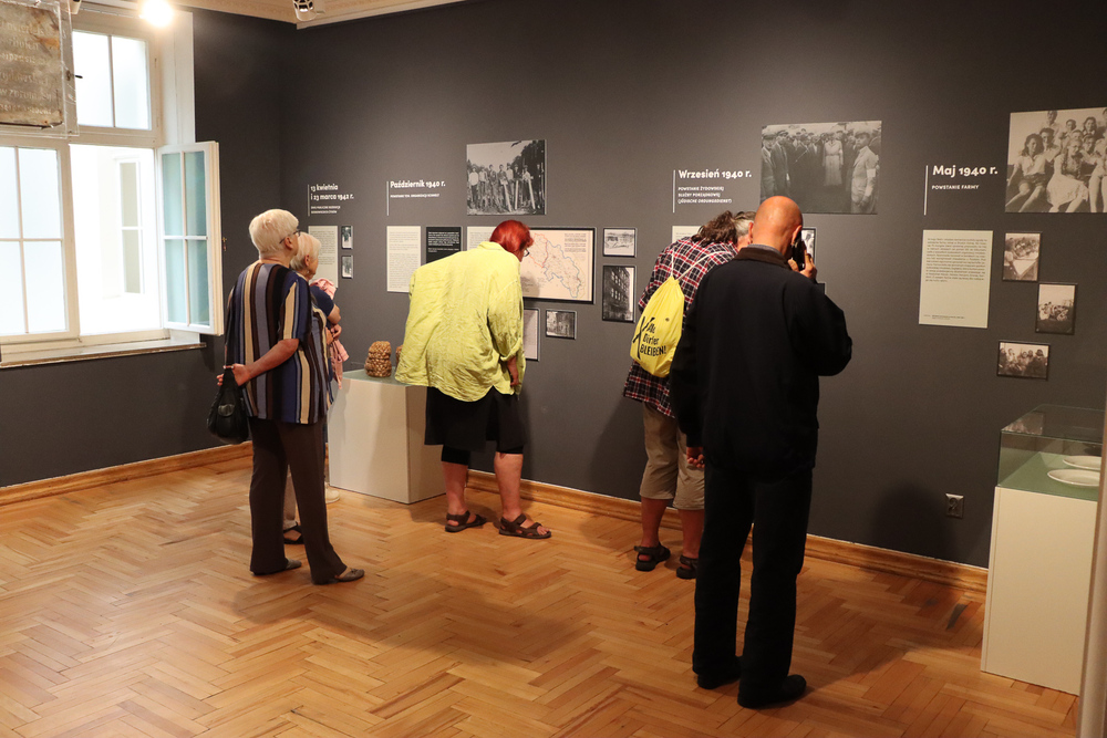 Otwarcie wystawy „Sosnowieccy Żydzi - historia przerwana. W 80. rocznicę likwidacji sosnowieckiego getta“. fot. Kajetan Kantorysiński/ Pałac Schoena Muzeum w Sosnowcu