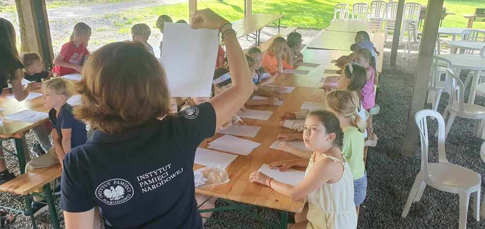 Warsztaty edukacyjne dla polskich uczniów w Belgii. Fot. Krzysztof Liszka/IPN