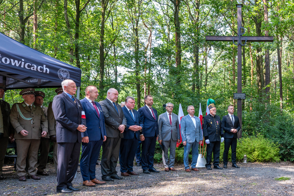 Odsłonięcie obelisku upamiętniającego oddział żołnierzy AK ppor. Wacława Andryszaka ps. Wiesio – Katowice, 25 sierpnia 2023, Fot.: IPN