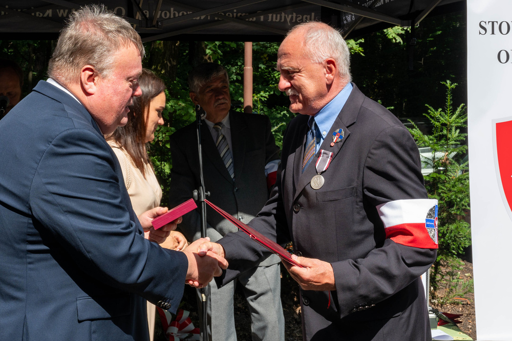 Odsłonięcie obelisku upamiętniającego oddział żołnierzy AK ppor. Wacława Andryszaka ps. Wiesio – Katowice, 25 sierpnia 2023, Fot.: IPN