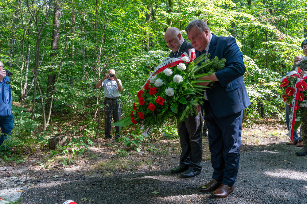 Odsłonięcie obelisku upamiętniającego oddział żołnierzy AK ppor. Wacława Andryszaka ps. Wiesio – Katowice, 25 sierpnia 2023, Fot.: IPN