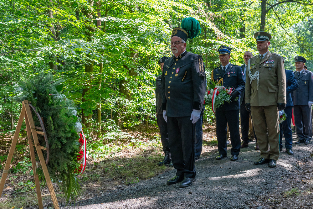 Odsłonięcie obelisku upamiętniającego oddział żołnierzy AK ppor. Wacława Andryszaka ps. Wiesio – Katowice, 25 sierpnia 2023, Fot.: IPN