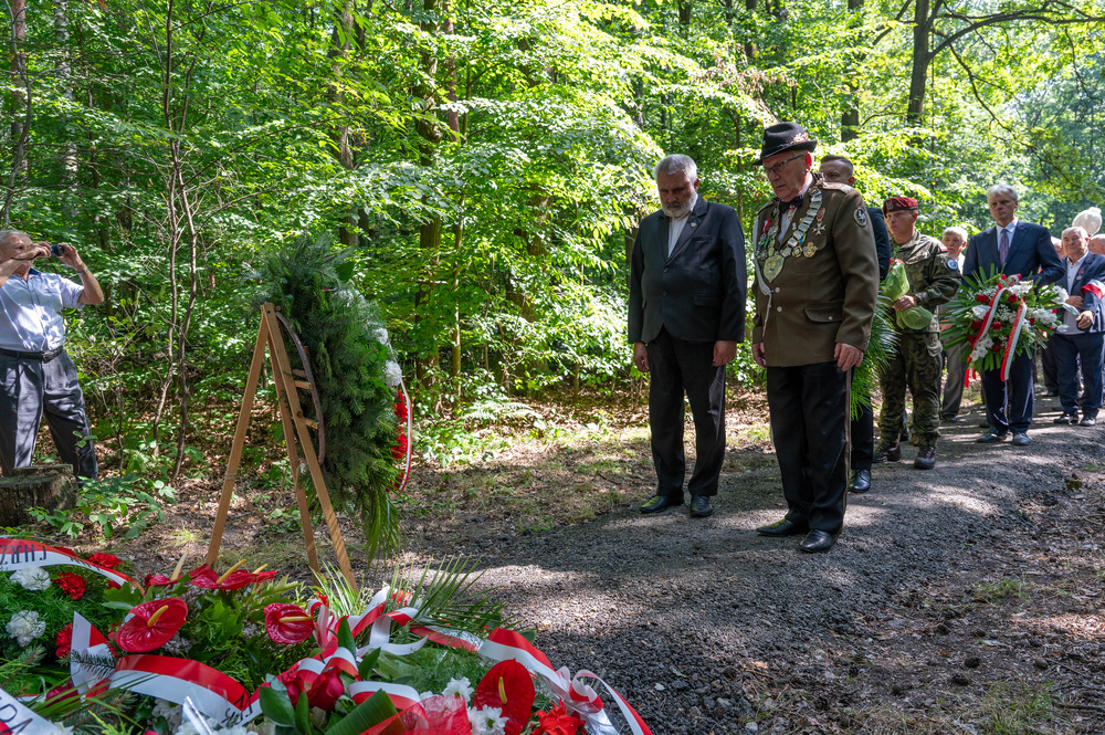 Odsłonięcie obelisku upamiętniającego oddział żołnierzy AK ppor. Wacława Andryszaka ps. Wiesio – Katowice, 25 sierpnia 2023, Fot.: IPN