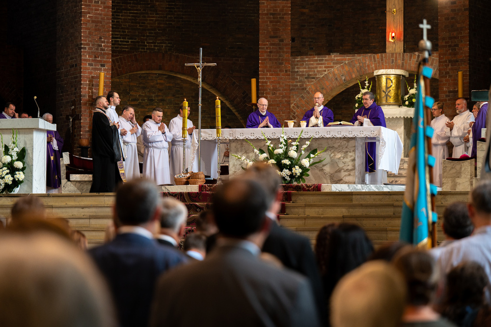 Uroczysty pogrzeb zmarłego księdza infułata Pawła Pyrchały - Zabrze, 26 sierpnia 2023 r. Fot.: IPN K. Łojko