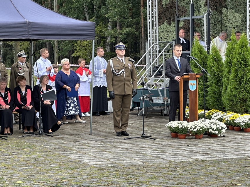 Odsłonięcie tablicy upamiętniającej ppłk. Władysława Kiełbasę . Fot. Szymon Kwiatkowski/ Dziennik Zachodni