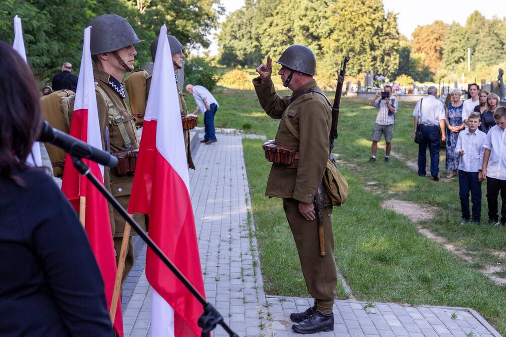 Obchody III Święta Pułkowego 7 Pułku Artylerii Lekkiej w Złotym Potoku. fot. Michał Figzał