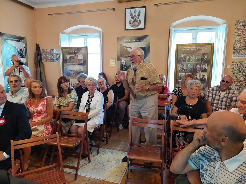 Obchody III Święta Pułkowego 7 Pułku Artylerii Lekkiej w Złotym Potoku. fot. Michał Figzał