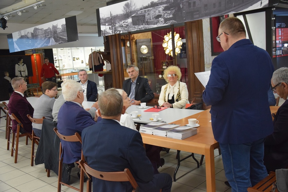 III posiedzenie Komitetu Ochrony Pamięci Walk i Męczeństwa. Fot. Danuta Mikoda/IPN