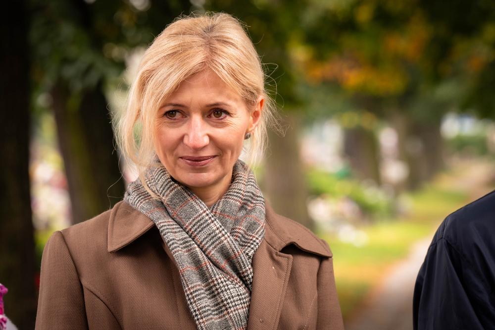 Oznaczenie grobu powstańca śląskiego Szymona Wieczorka znakiem pamięci „Tobie Polsko”. Fot. Krzysztof Łojko/IPN