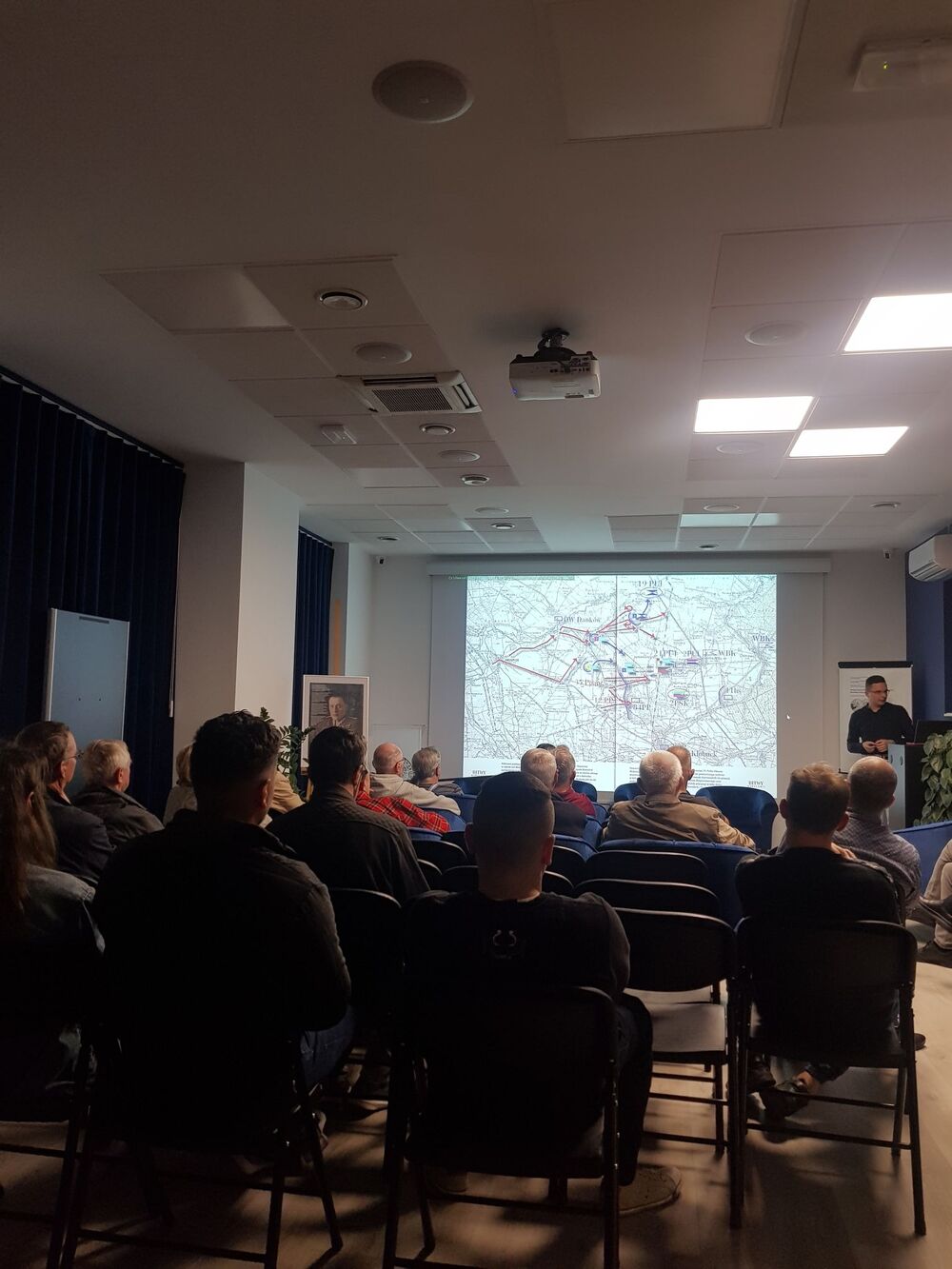 Wykład Adama Kurusa „Mokra 1 września 1939 r. O boju Wołyńskiej Brygady Kawalerii pod Mokrą raz jeszcze“. Fot. Magdalena Barczyk-Kurus