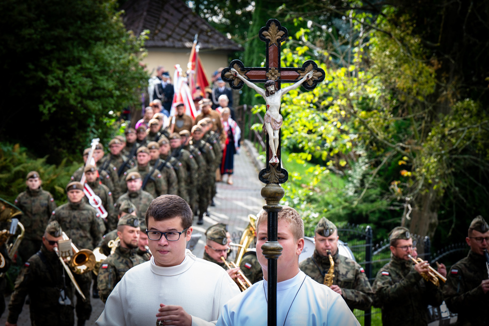 Pogrzeb śp. Rudolfa Mojeścika, żołnierza Narodowych Sił Zbrojnych – Górki Wielkie, 17 października 2023. Fot.: IPN K. Łojko