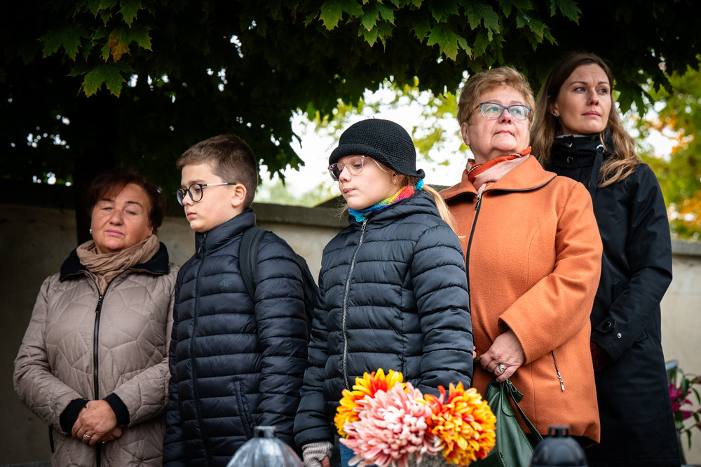 Uroczystość oznaczenia grobu powstańca śląskiego Pawła Rostka znakiem pamięci „Tobie Polsko” – Chorzów, 19 października 2023 - Fot.: IPN K. Łojko