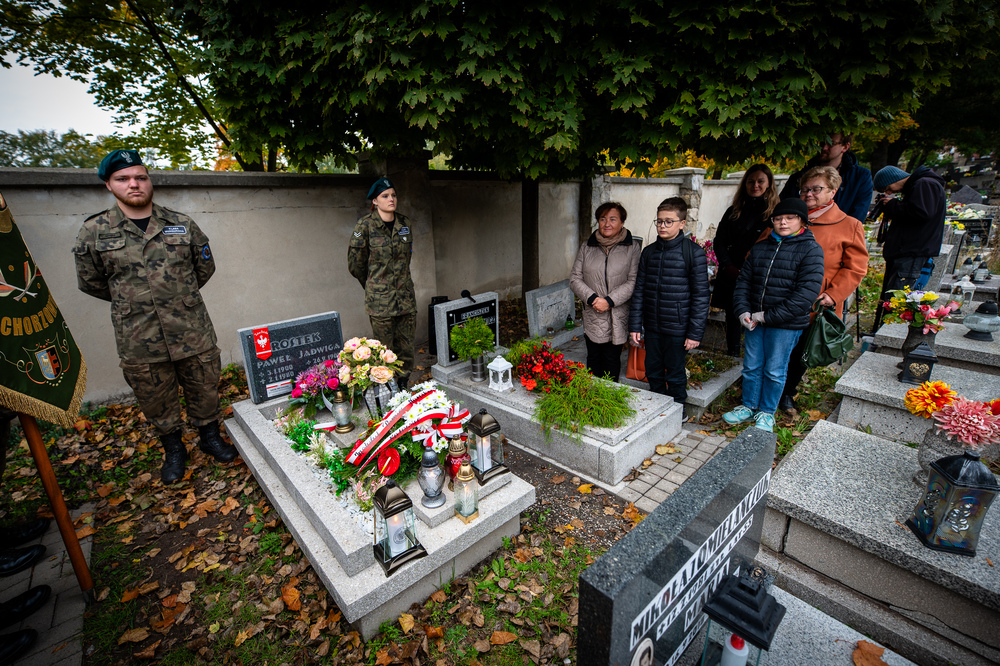 Uroczystość oznaczenia grobu powstańca śląskiego Pawła Rostka znakiem pamięci „Tobie Polsko” – Chorzów, 19 października 2023 - Fot.: IPN K. Łojko