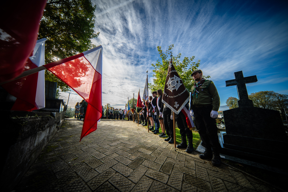 Uroczystość oznaczenia grobu powstańca śląskiego Tadeusza Jänicha znakiem pamięci „Tobie Polsko“. Fot.: IPN K. Łojko