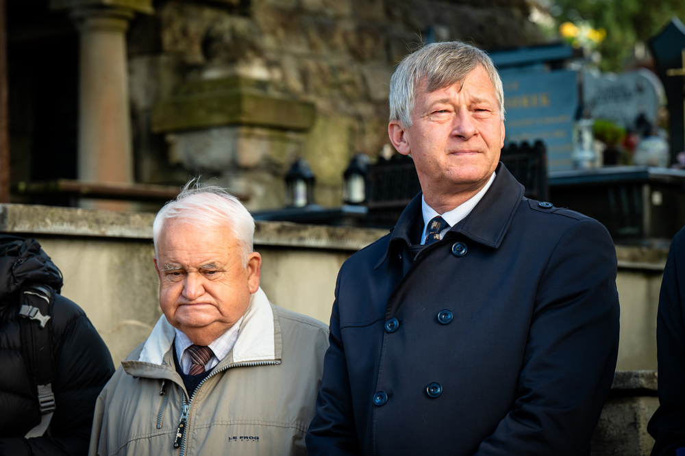 Uroczystość oznaczenia grobu powstańca śląskiego Tadeusza Jänicha znakiem pamięci „Tobie Polsko“. Fot.: IPN K. Łojko