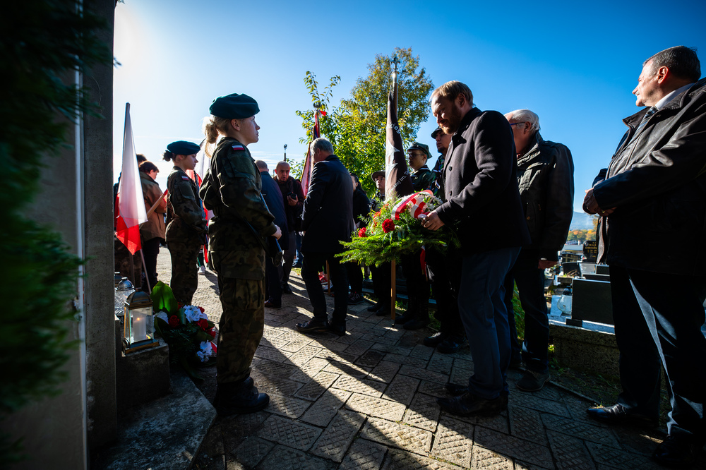 Uroczystość oznaczenia grobu powstańca śląskiego Tadeusza Jänicha znakiem pamięci „Tobie Polsko“. Fot.: IPN K. Łojko