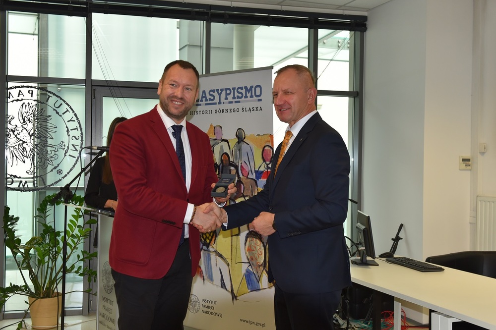 Prezentacja monety okolicznościowej „Sowiecka agresja na Polskę – 17 IX 1939 r.”. Fot. Monika Kobylańska/IPN