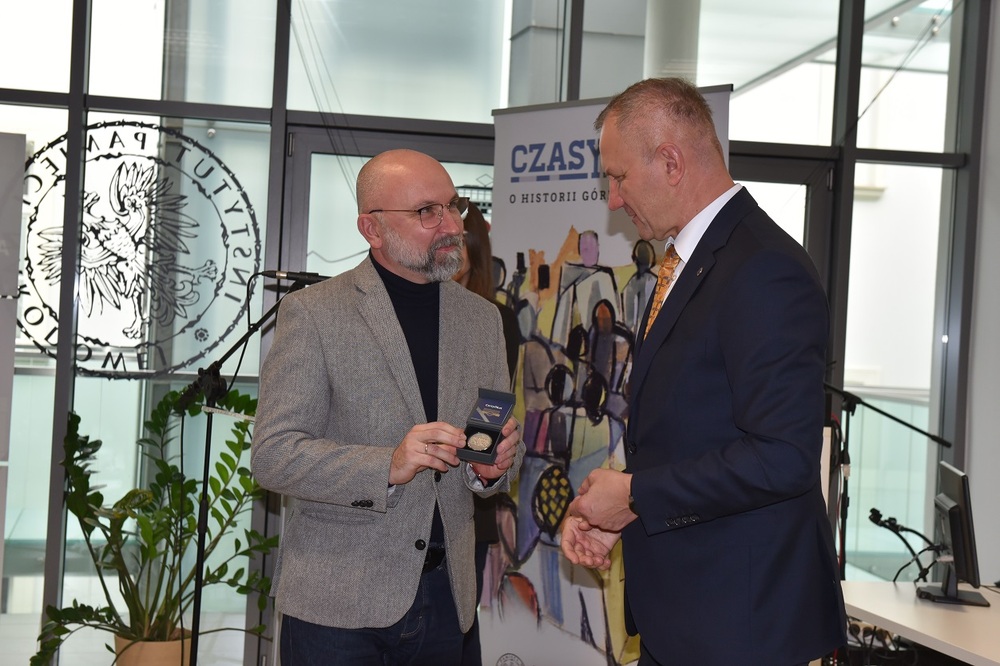 Prezentacja monety okolicznościowej „Sowiecka agresja na Polskę – 17 IX 1939 r.”. Fot. Monika Kobylańska/IPN