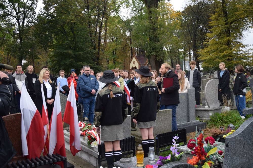 Uroczystość oznaczenia grobu powstańca śląskiego śp. Aleksandra Henkela znakiem pamięci „Tobie Polsko”. Fot. Danuta Mikoda/IPN