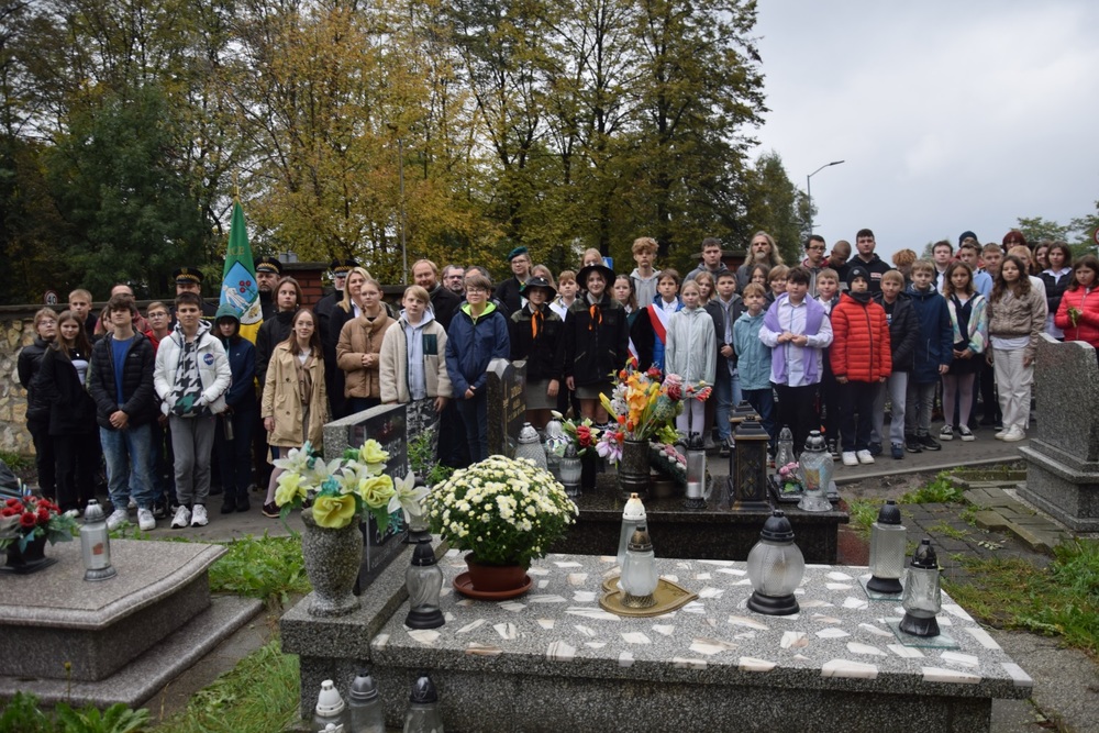 Uroczystość oznaczenia grobu powstańca śląskiego śp. Aleksandra Henkela znakiem pamięci „Tobie Polsko”. Fot. Danuta Mikoda/IPN