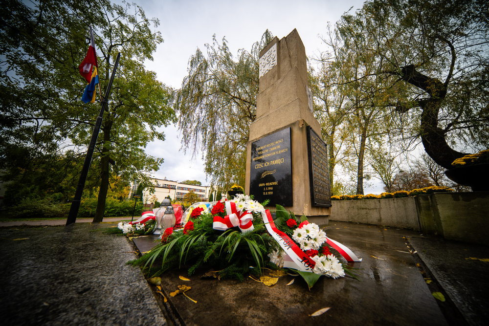 Uroczystość upamiętniająca poległych mieszkańców Katowic z dzielnicy Wełnowiec-Józefowiec - Katowice, 27 października 2023. Fot.: IPN K. Łojko