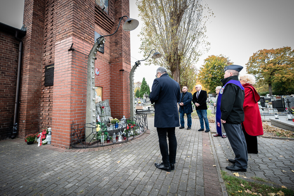 Pamiętamy o zmarłych – Katowice, 30 października 2023. Fot.: IPN K. Łojko