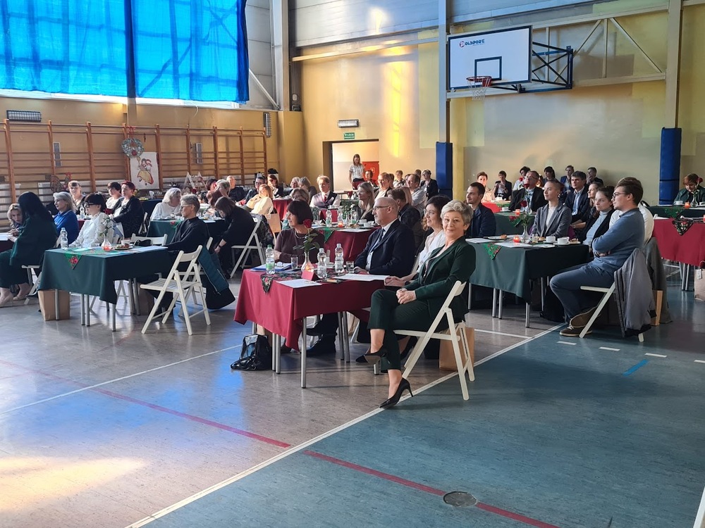 Konferencja naukowo – dydaktyczna „Urzeczeni swojszczyzną… - refleksje, dialogi i wyzwania w edukacji regionalnej” w Rybniku, 26 października 2023