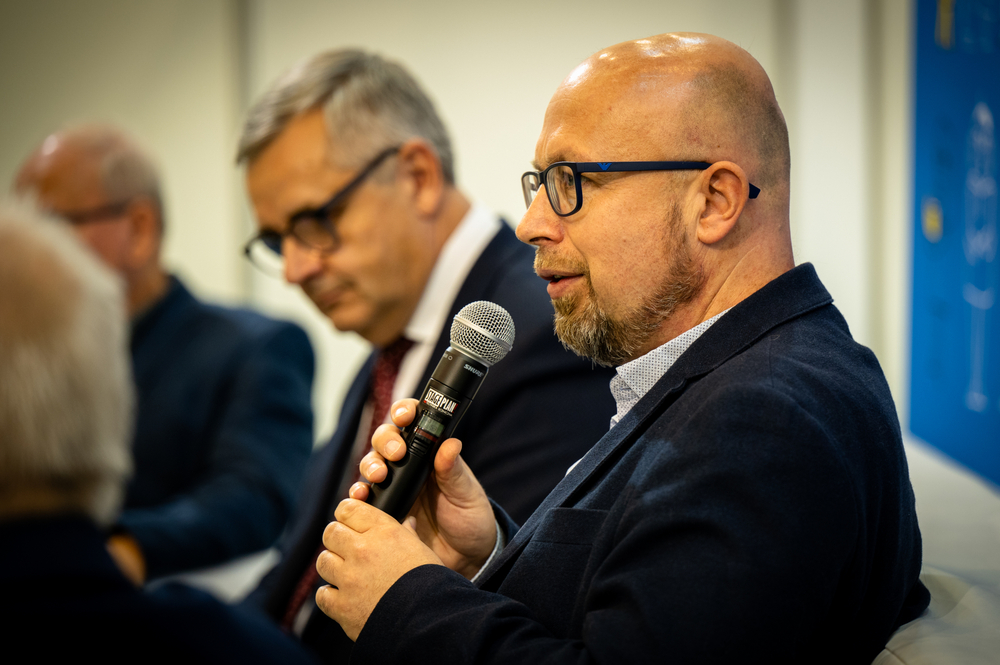 Promocja książki Michała Lutego „Dziesięć lat w Śląsko-Dąbrowskiej »Solidarności«. Wspomnienia z lat 1980–1990“. Fot. Krzysztof Łojko/IPN