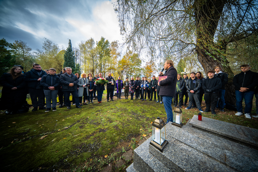 Uroczystość oznaczenia grobu powstańca śląskiego śp. Stanisława Mastalerza znakiem pamięci „Tobie Polsko” – Katowice, 6 listopada 2023. Fot.: IPN K. Łojko