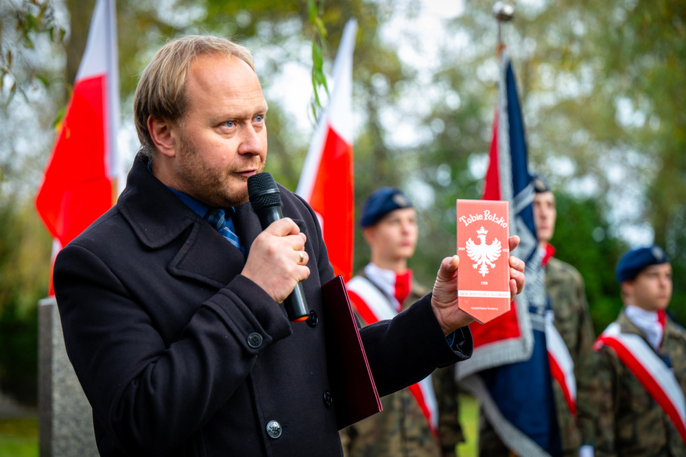 Uroczystość oznaczenia grobu powstańca śląskiego śp. Stanisława Mastalerza znakiem pamięci „Tobie Polsko” – Katowice, 6 listopada 2023. Fot.: IPN K. Łojko