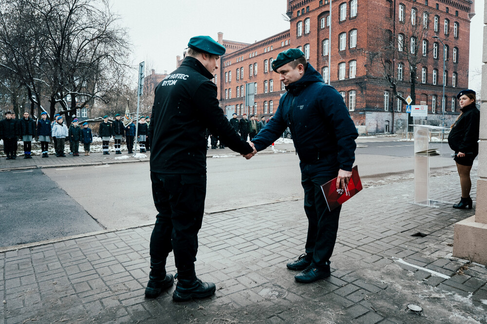 Odsłonięcie tablicy upamiętniającej bytomski dom „Ul“ – Bytom, 1 grudnia 2023. Fot.: IPN K. Łojko