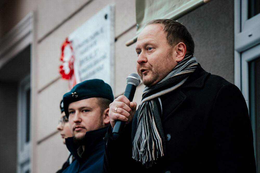 Odsłonięcie tablicy upamiętniającej bytomski dom „Ul“ – Bytom, 1 grudnia 2023. Fot.: IPN K. Łojko