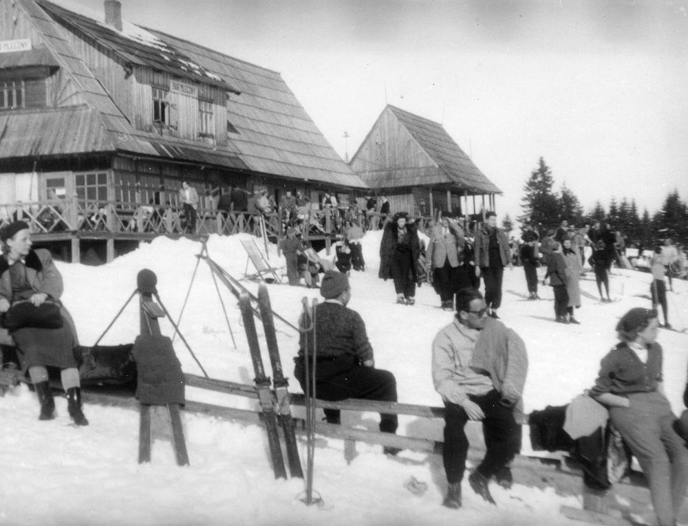 Fotografie ze zbiorów rodziny Chrzanowskich, sygn. IPN Ka 454/79, t. 3