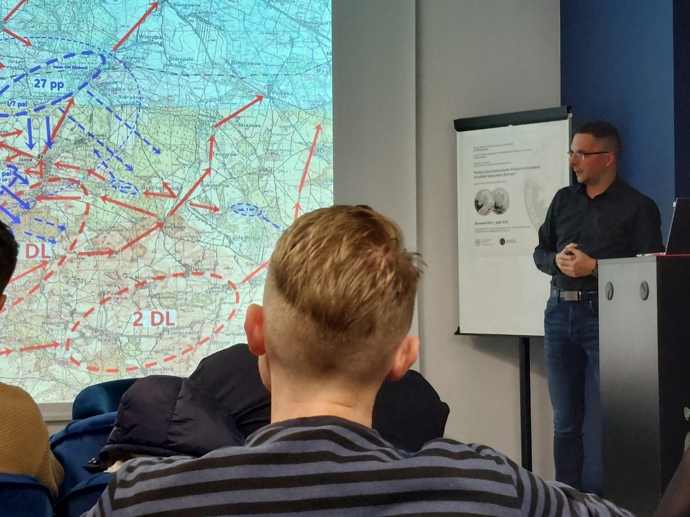 Wykład „Janów 1939. 7 Dywizja Piechoty w bitwie pod Janowem 3 – 4 września 1939 rok. Część I”. Fot. Adam Kurus, Michał Figzał