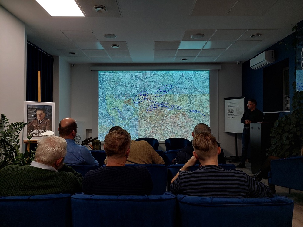 Wykład „Janów 1939. 7 Dywizja Piechoty w bitwie pod Janowem 3 – 4 września 1939 rok. Część I”. Fot. Adam Kurus, Michał Figzał