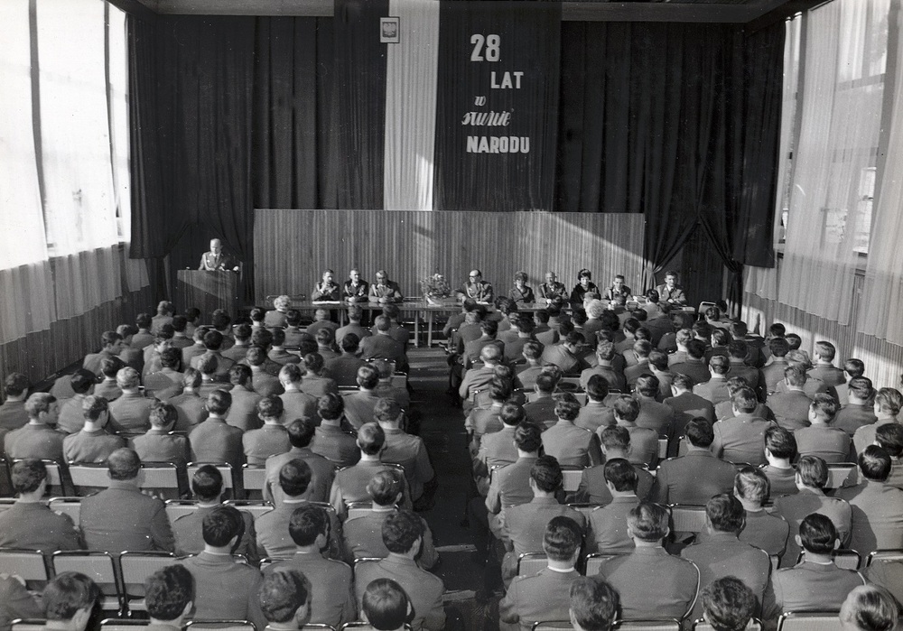 Obchody 28 rocznicy powołania MO, październik 1972 r.