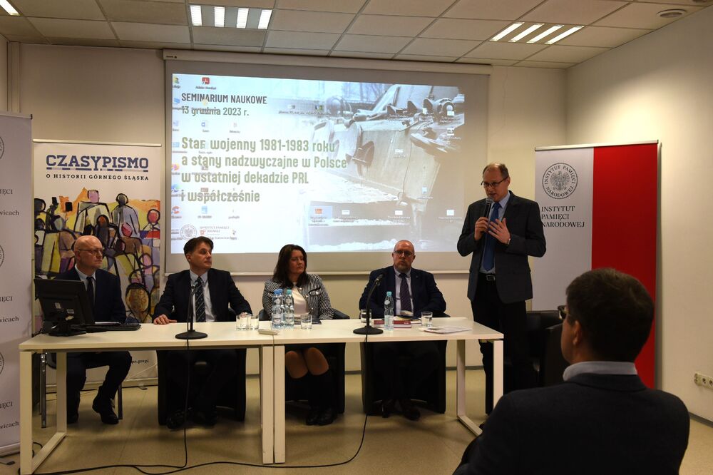 Seminarium naukowe „Stan wojenny 1981–1983 a stany nadzwyczajne w Polsce w ostatniej dekadzie PRL i współcześnie” . Fot. Monika Kobylańska/IPN