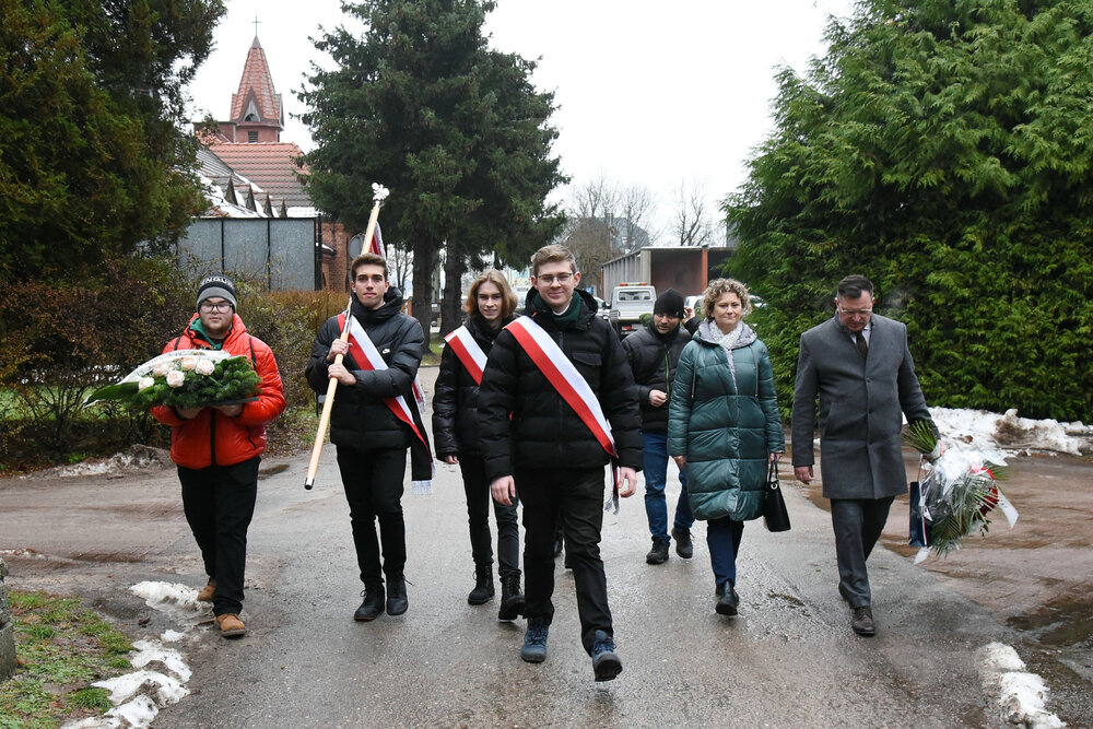 Grób Jana Stawisińskiego. Fot. OBUWIM Szczecin - Koszalin