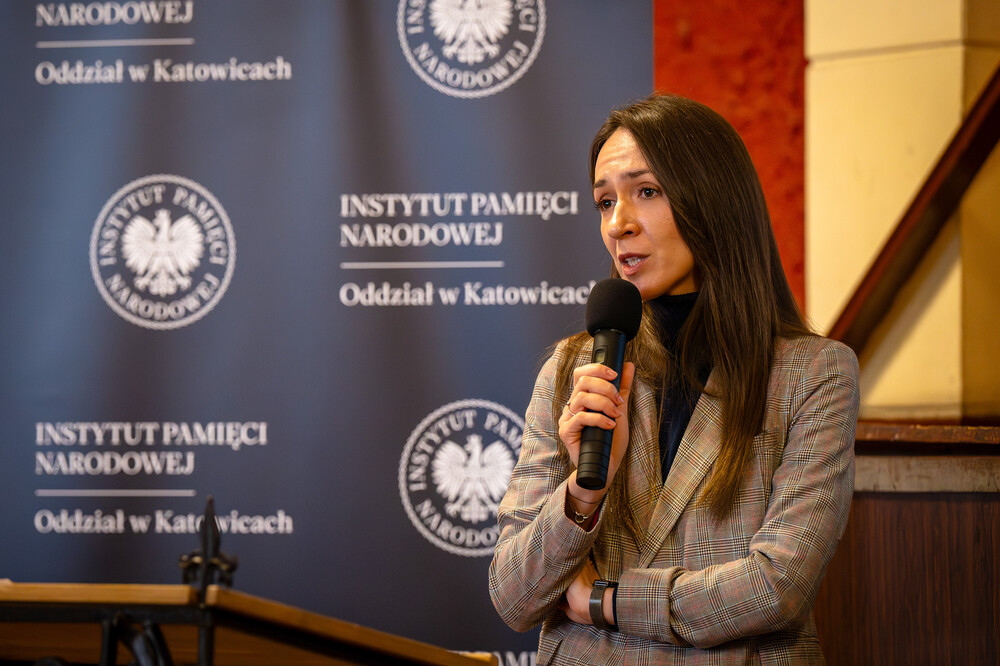 Odsłonięcie tablicy upamiętniającej Rudolfa Kornkego – Chorzów, 15 grudnia 2023. Fot.: IPN K. Łojko