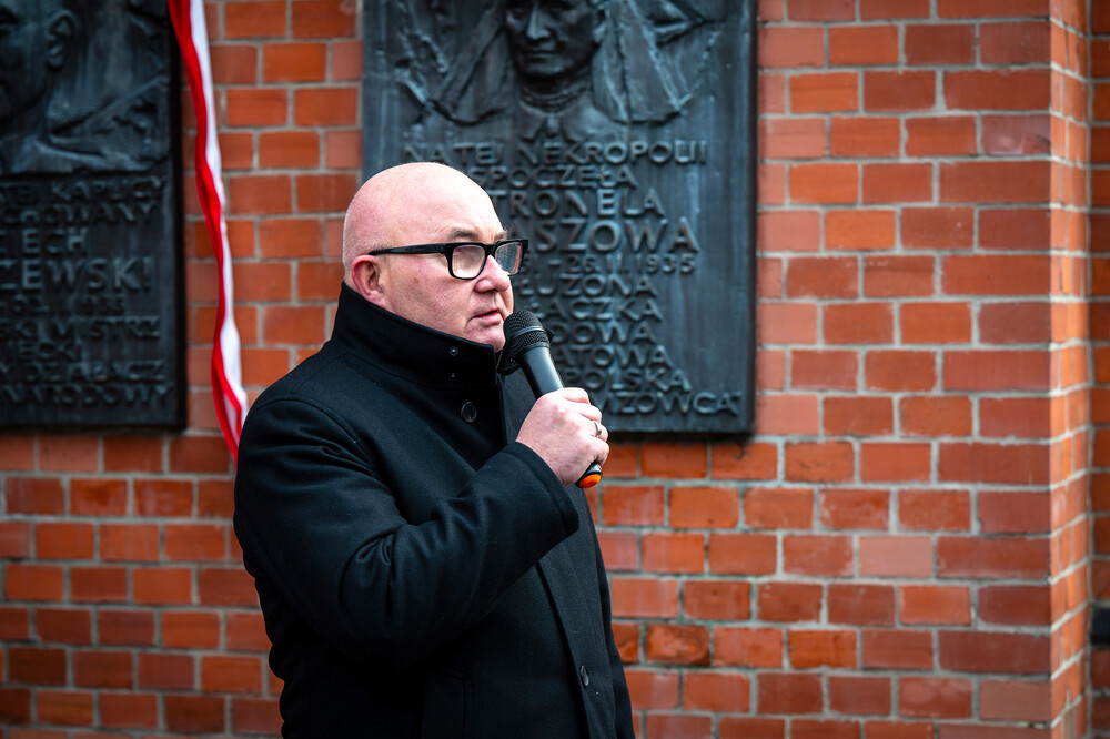 Odsłonięcie tablicy upamiętniającej Rudolfa Kornkego – Chorzów, 15 grudnia 2023. Fot.: IPN K. Łojko