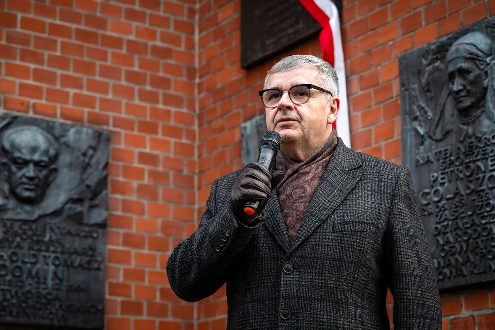 Odsłonięcie tablicy upamiętniającej Rudolfa Kornkego – Chorzów, 15 grudnia 2023. Fot.: IPN K. Łojko