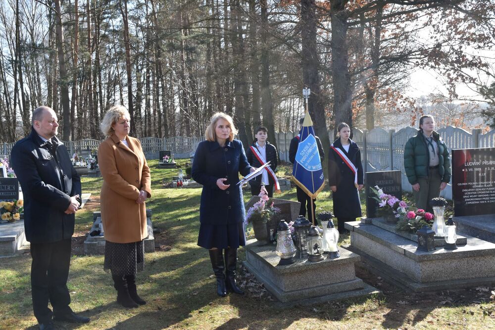 Uroczyste odsłonięcie grobu wojennego powstańca śląskiego Ludwika Pisarka. Fot. IPN